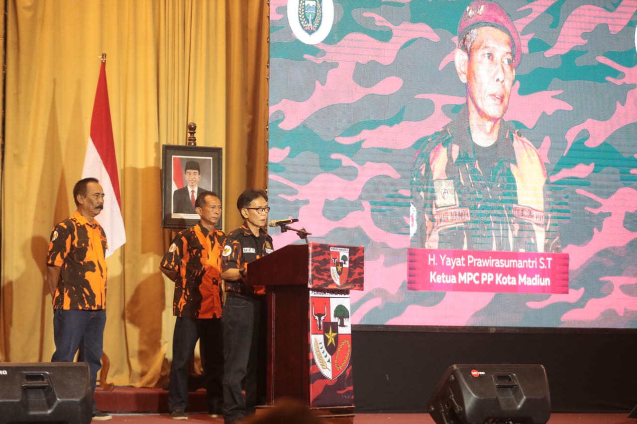 Foto 5 dari 14: Hadiri Pelantikan MPC PP Kota Madiun, Walikota Berikan Apresiasi