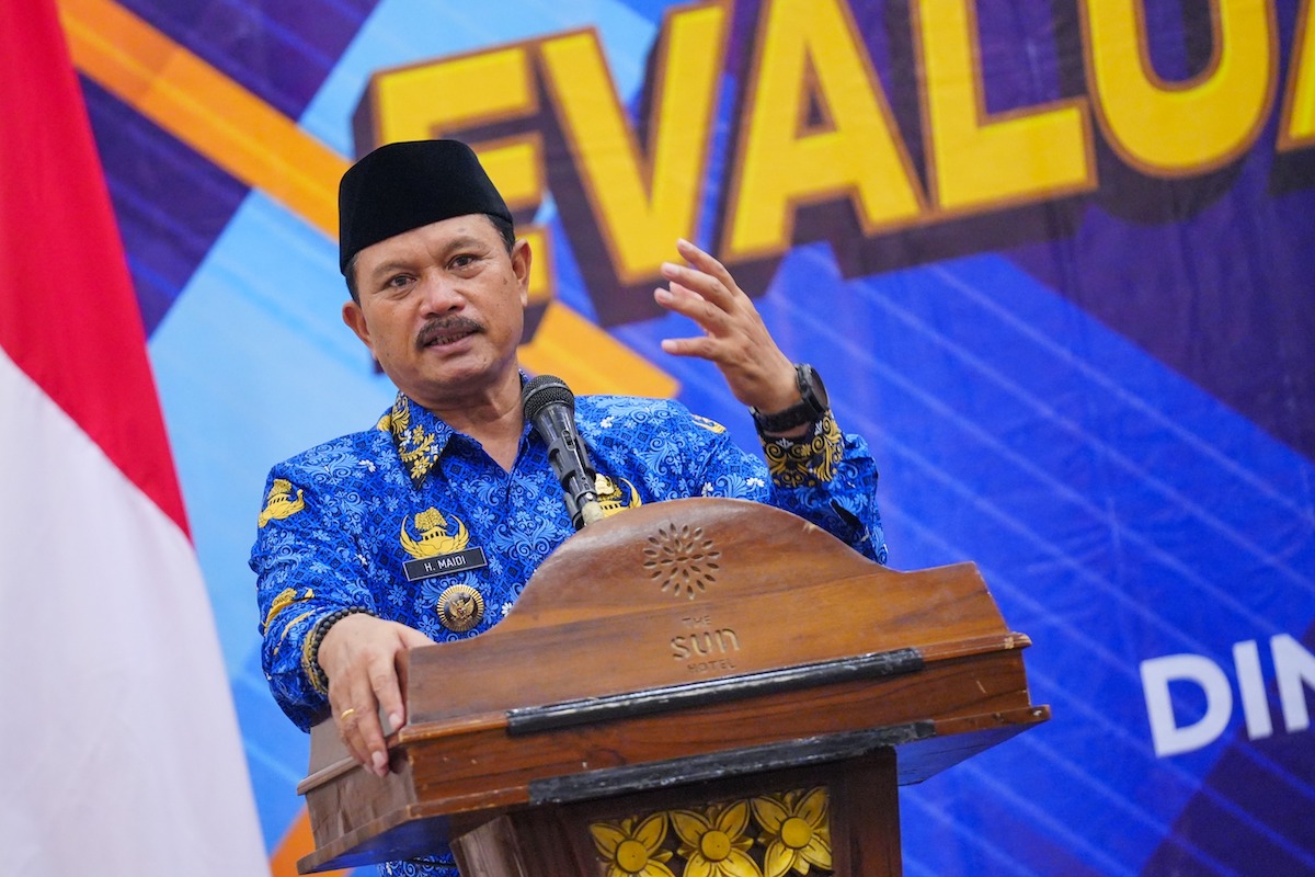 Foto 4 dari 8: Beri Arahan Evaluasi Perpustakaan, Wali Kota: Perpustakaan Tempat Transfer Ilmu Agen Perubahan