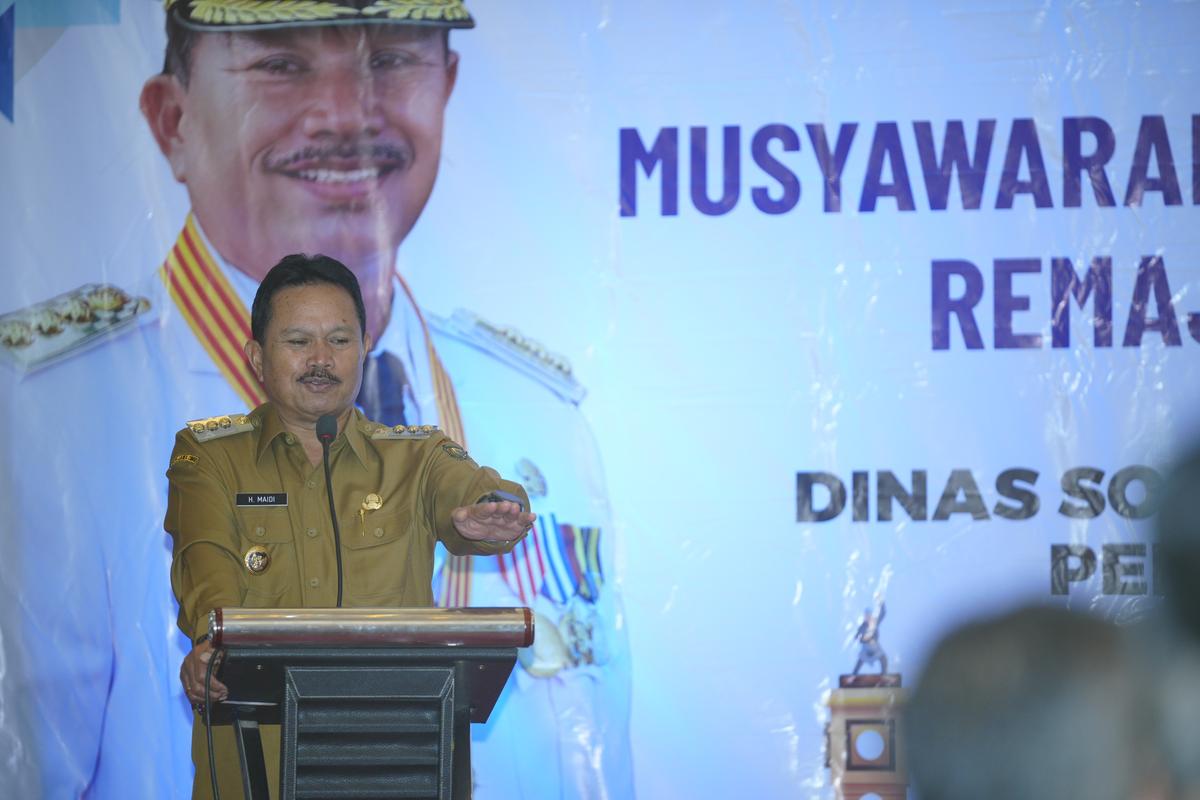 Foto 4 dari 8: Libatkan Perempuan dan Remaja dalam Pembangunan, Wali Kota Pimpin Musbang Para Mantan