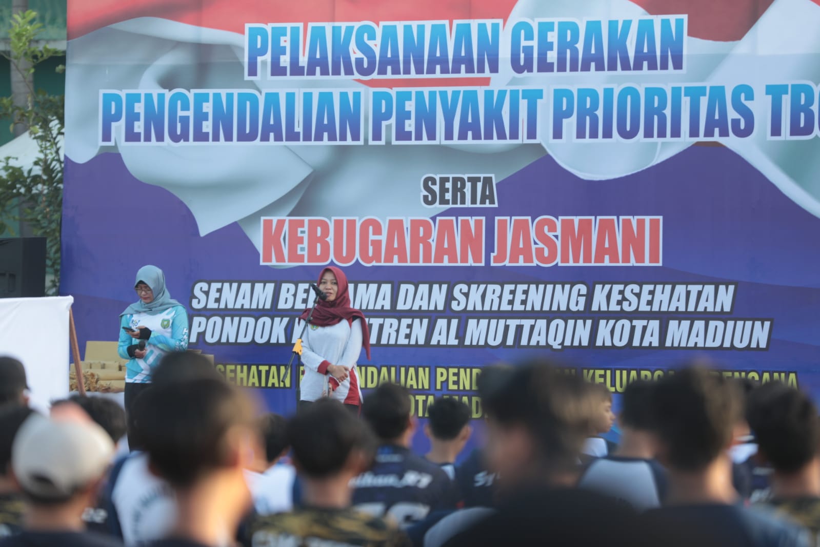 Foto 5 dari 11: Tekan Angka Penularan TBC Pada Kelompok Berisiko, Dinkes Gelar Skrining di Ponpes