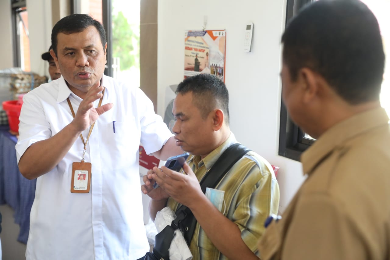 Foto 6 dari 9: Lolos Seleksi, Ratusan Warga Kota Madiun Terima Bantuan Dari Kemensos