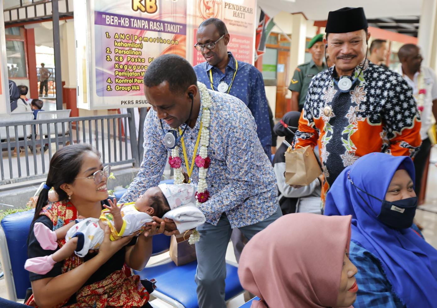 Foto 3 dari 6: Kunjungi RSUD Kota Madiun, Delegasi Kenya: Banyak yang Belum Ada di Rumah Sakit Kita