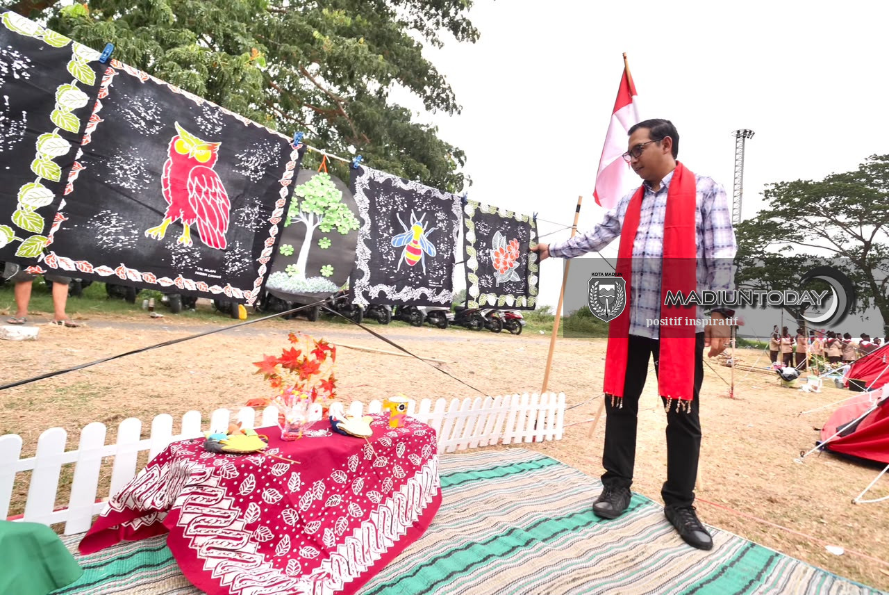 Foto 11 dari 15: Pramuka Prasiaga Perdana Digelar di Madiun, 200 Guru TK Dibekali Teknik Pembinaan Anak