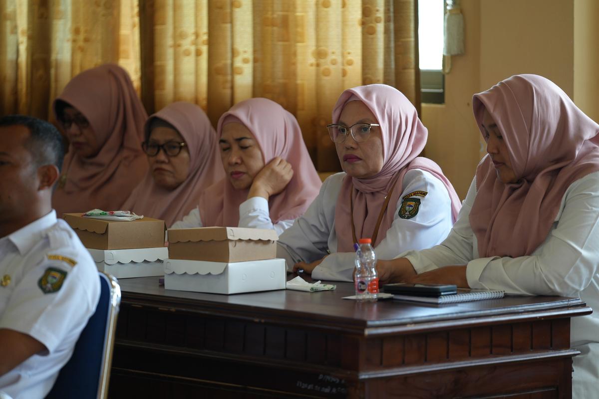 Foto 8 dari 8: Jaring Aspirasi, Dinsos PP dan PA Gelar Forum Konsultasi Publik Bersama Stakeholder