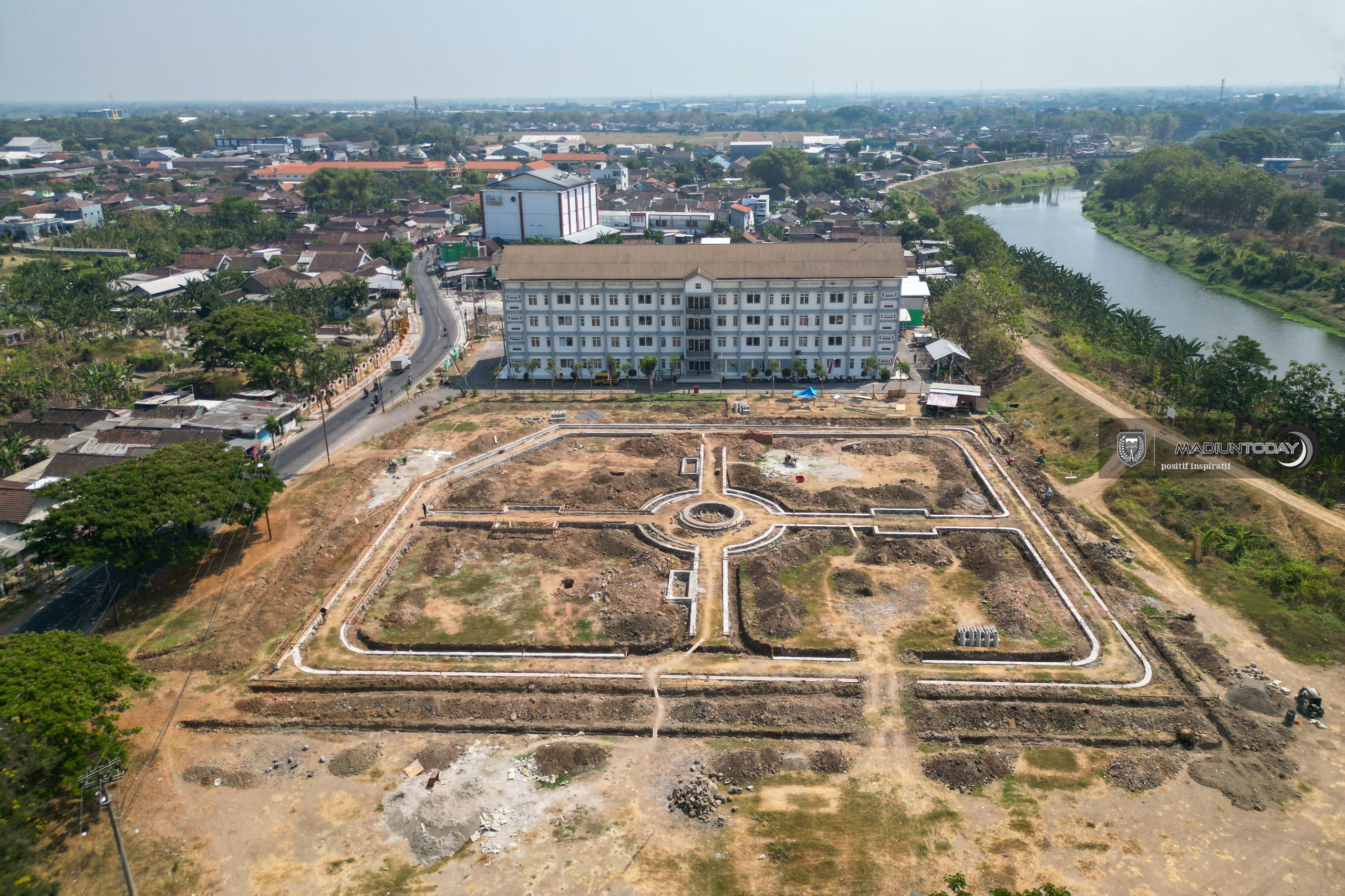 Foto 2 dari 4: Rusunawa Hayam Wuruk Madiun Bakal Dilengkapi RTH 5.000 Meter Persegi, Ada Jogging Track hingga Area UMKM