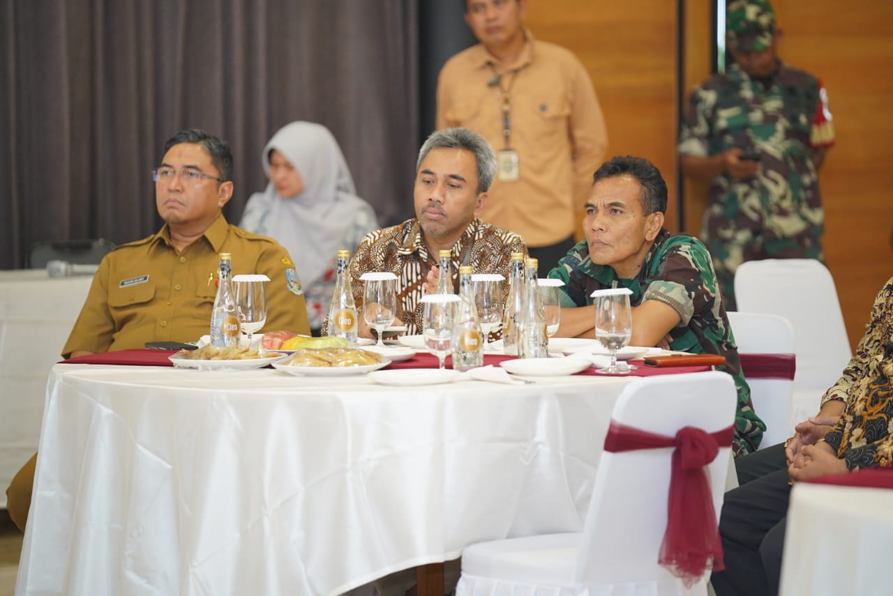 Foto 3 dari 9: Wali Kota Ajak Wajib Pajak Lapor SPT Tahunan dan Pemadanan Data NIK-NPWP
