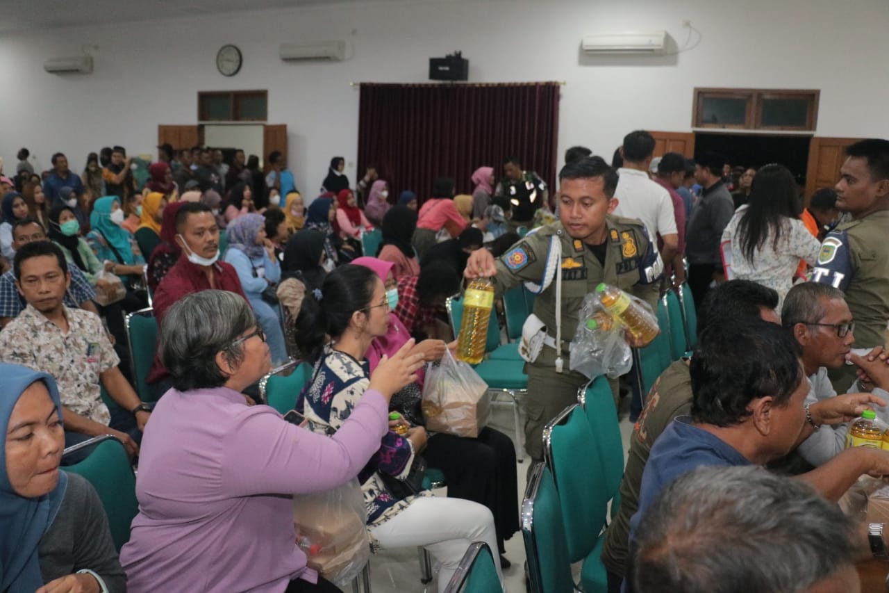 Foto 9 dari 10: Evaluasi Perda 3/2017, Wali Kota-Dewan Jaring Saran Masukan Warga Sasaran