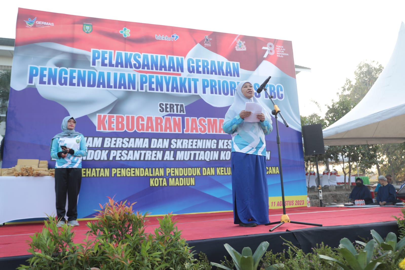 Foto 2 dari 11: Tekan Angka Penularan TBC Pada Kelompok Berisiko, Dinkes Gelar Skrining di Ponpes
