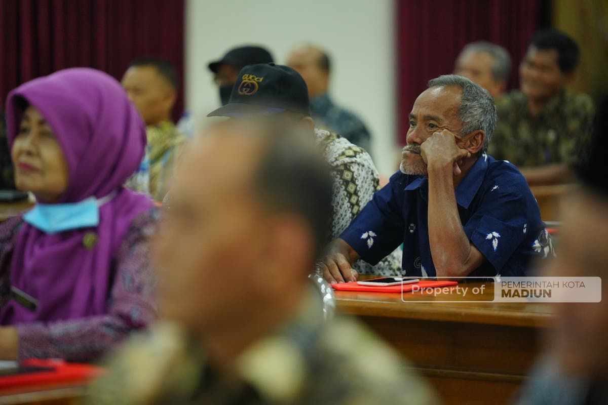 Foto 8 dari 8: Gelar Pembinaan Bagi Calon Purna Tugas ASN, Wali Kota Harap Tetap Produktif di Masa Pensiun