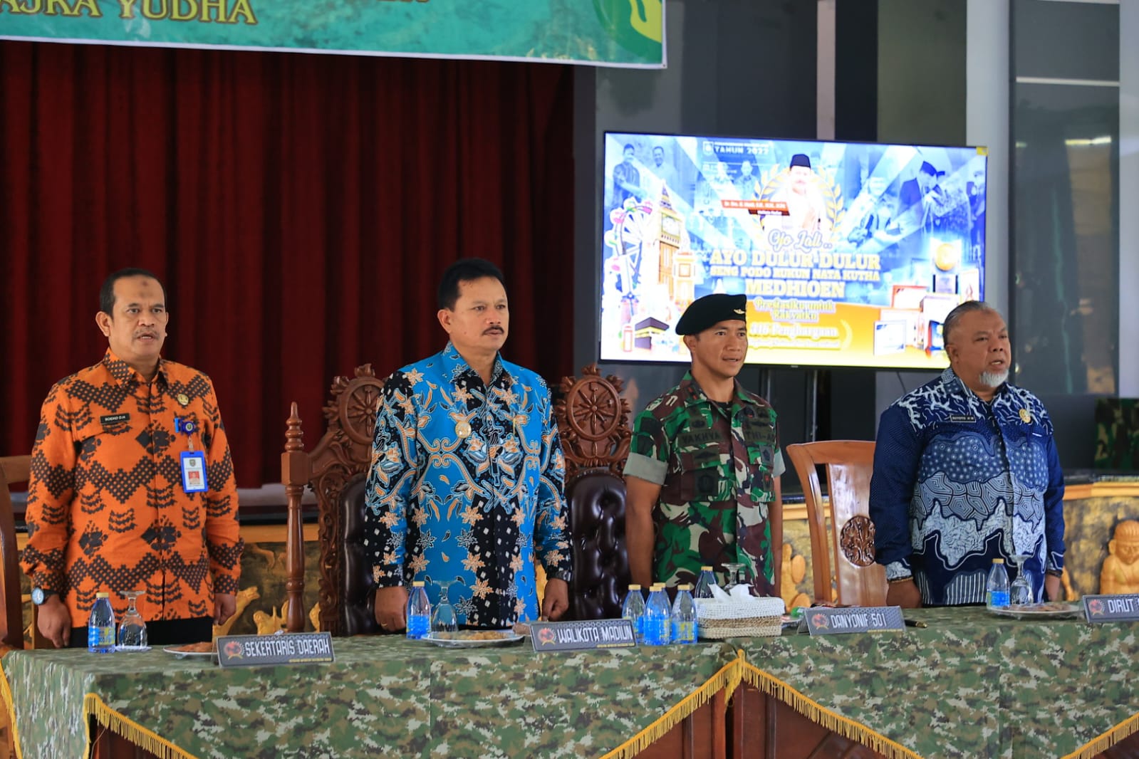 Foto 7 dari 9: Tingkatkan Kedisiplinan, PDAM Gelar Pembinaan Pegawai Bersama Batalyon Infanteri 501