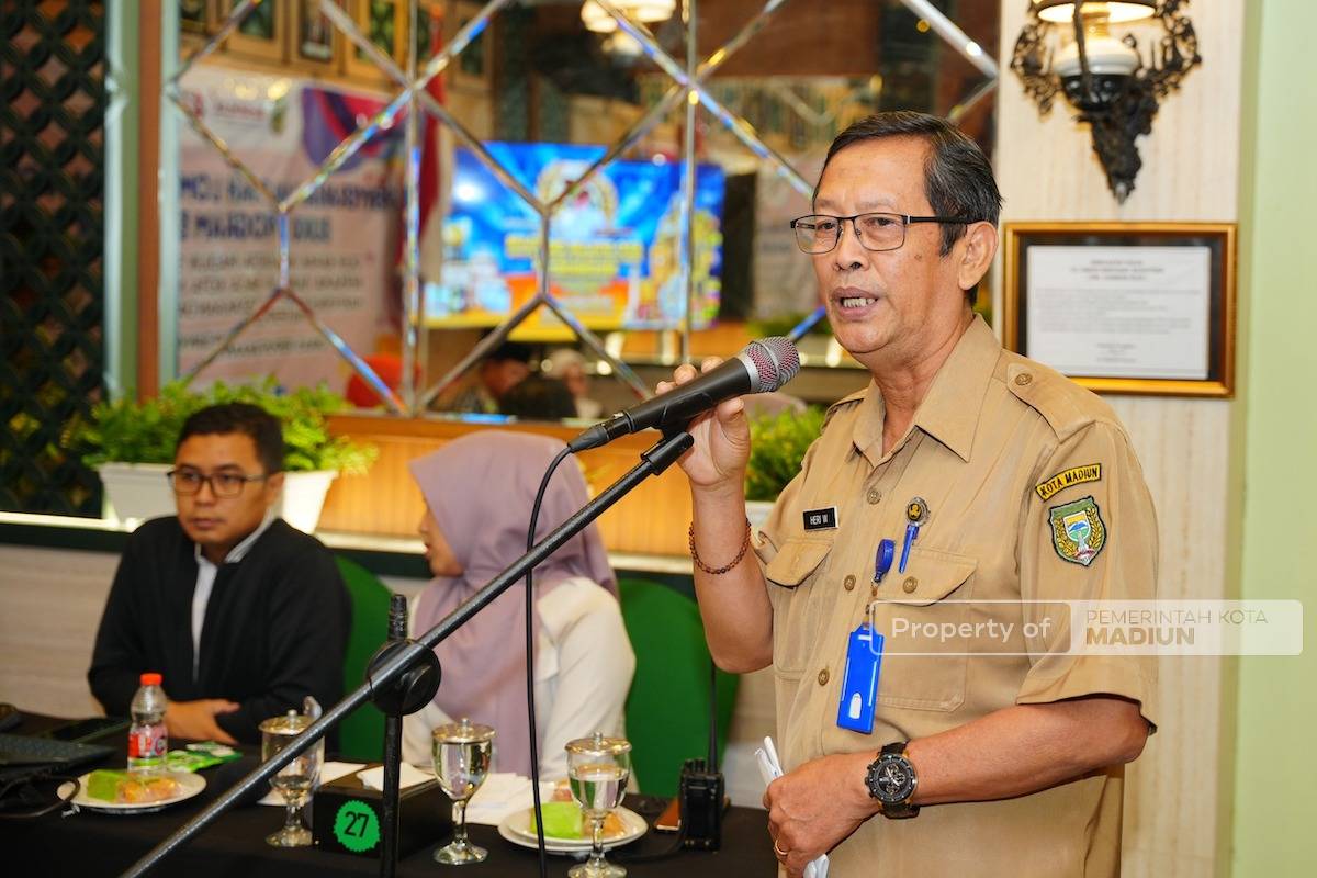 Foto 3 dari 9: Peringati Hari Kunjungan Perpustakaan, Wali Kota Wali Kota Pesan Budayakan Gemar Membaca