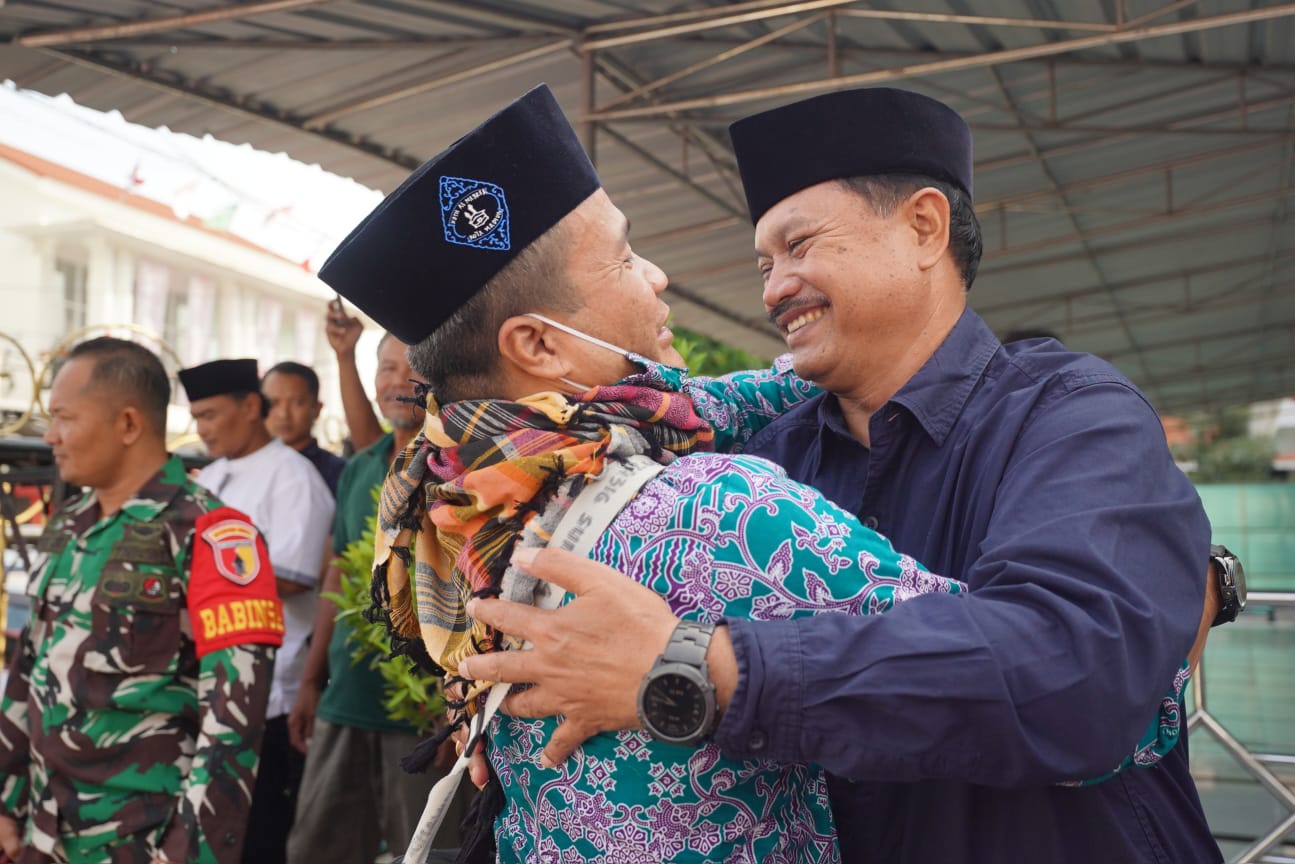 19 Jamaah Haji Tahap Dua Tiba, Wali Kota Sambut Kepulangan di Masjid Azzahra