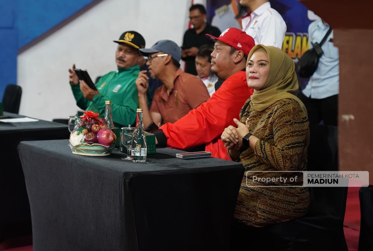 Foto 6 dari 9: Buka Event Futsal Wali Kota Cup, Wali Kota Pesan Jaga Sportivitas