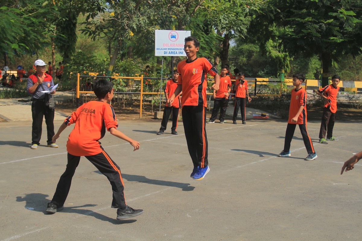 Foto 5 dari 12: Lestarikan Budaya Daerah, Spenga Angkat Permainan Tradisional Dalam Kegiatan P5