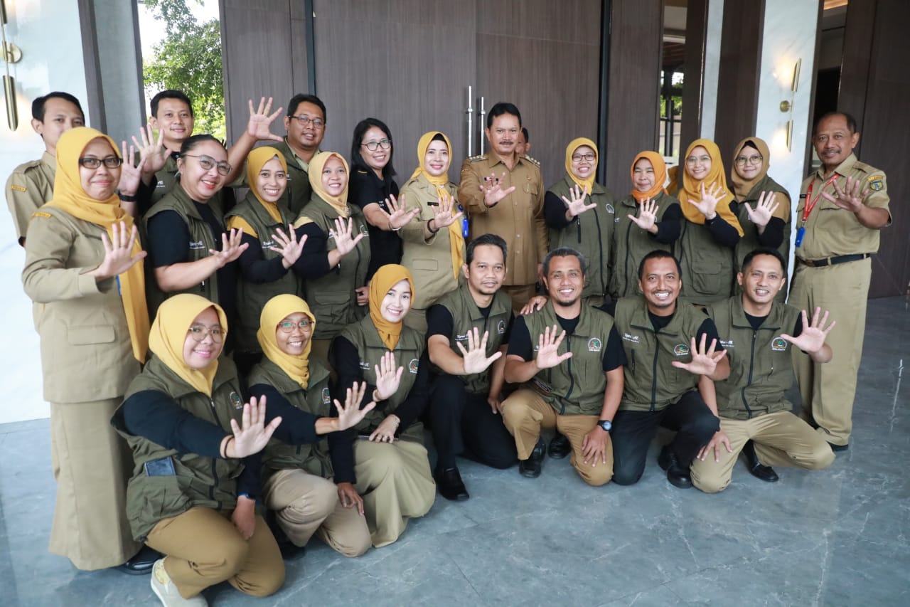 Foto 9 dari 11: Buka Pelatihan Chromebook, Wali Kota Dorong Guru Tingkatkan Kompetensi Dan Inovasi