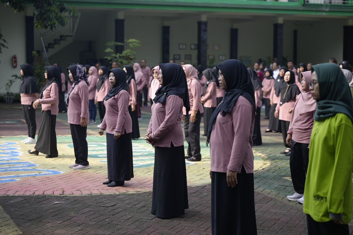 Foto 2 dari 9: Apel Penyerahan Rapor Pendidikan, Wali Kota Pesan Penguatan Sinergi Antar Lembaga Pendidikan