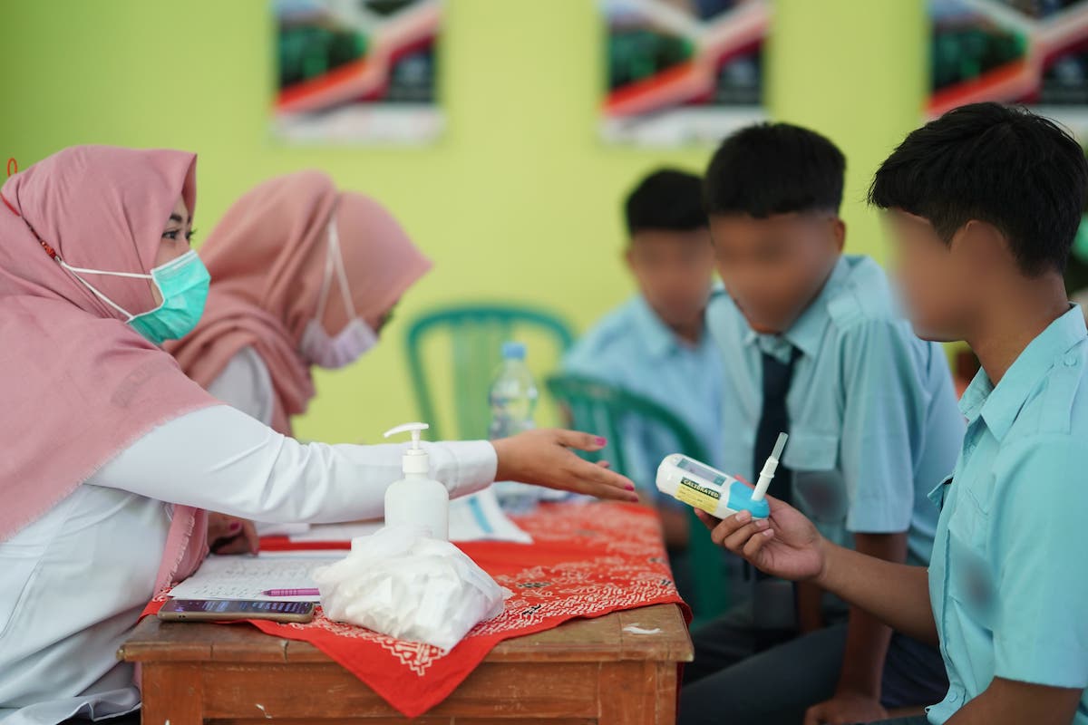 Foto 7 dari 9: Cek Paparan Asap Rokok Pada Siswa, Puskesmas Sukosari Gelar Skrining di Sekolah
