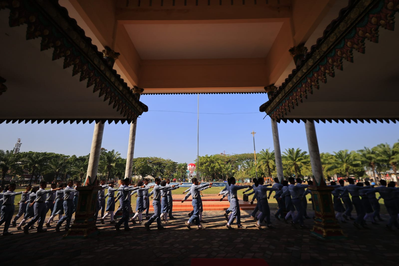 Foto 1 dari 9: Latihan Pengibaran Bendera