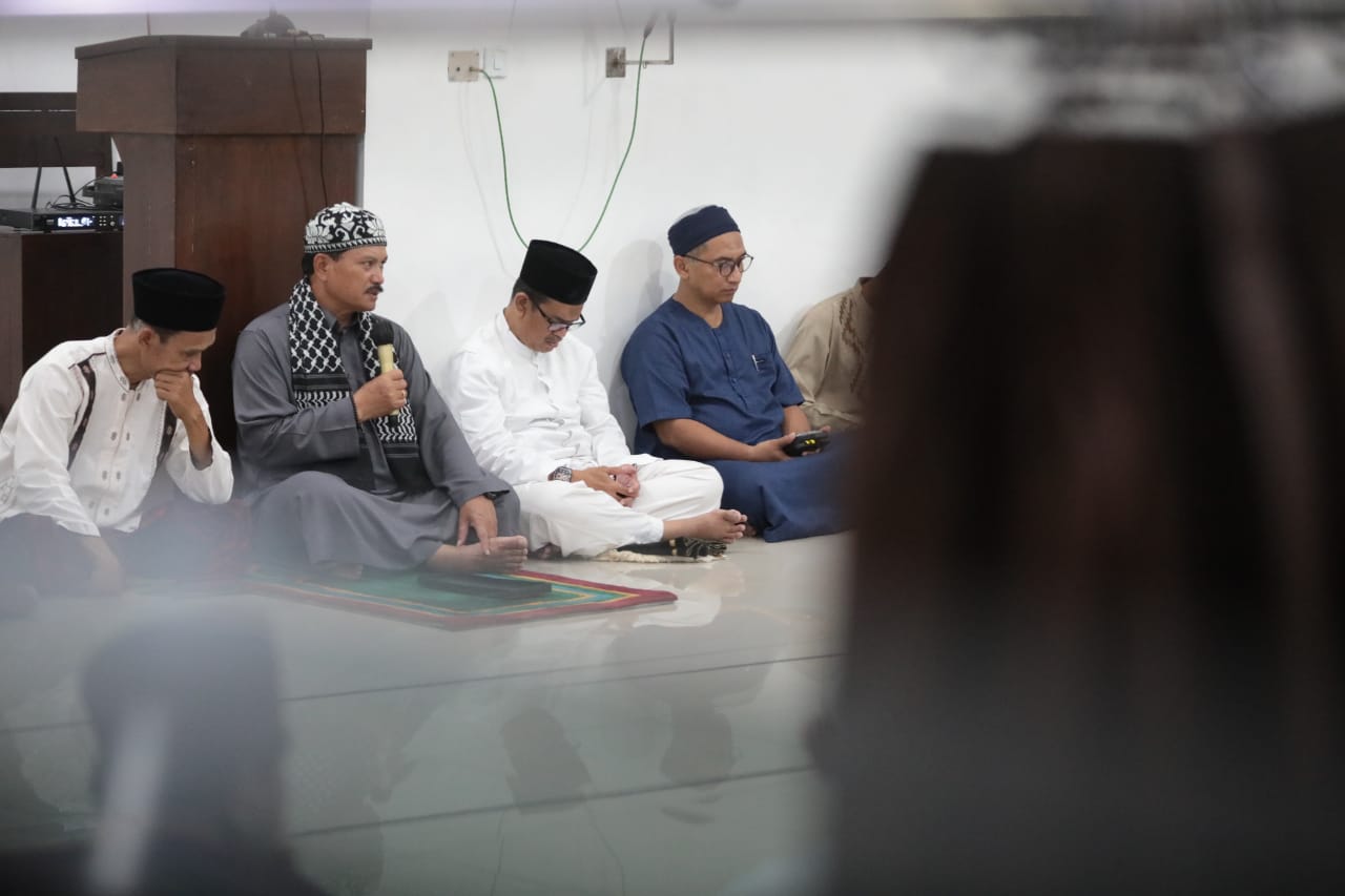 Foto 11 dari 11: Safari Ramadan di Masjid At Taqwa, Wali Kota Sosialisasikan Persiapan Lebaran