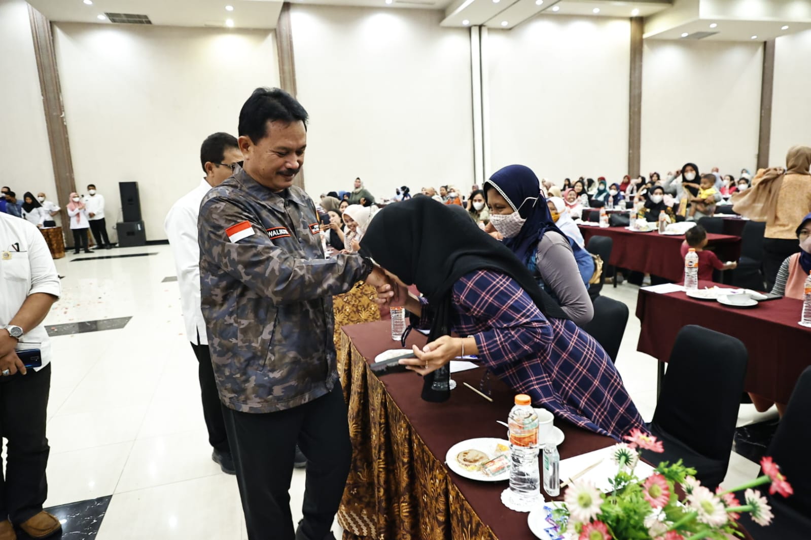 Foto 8 dari 10: Gelar Workshop Bagi Ibu Rumah Tangga, Wali Kota Ingin Ibu Rumah Tangga Juga Berdaya