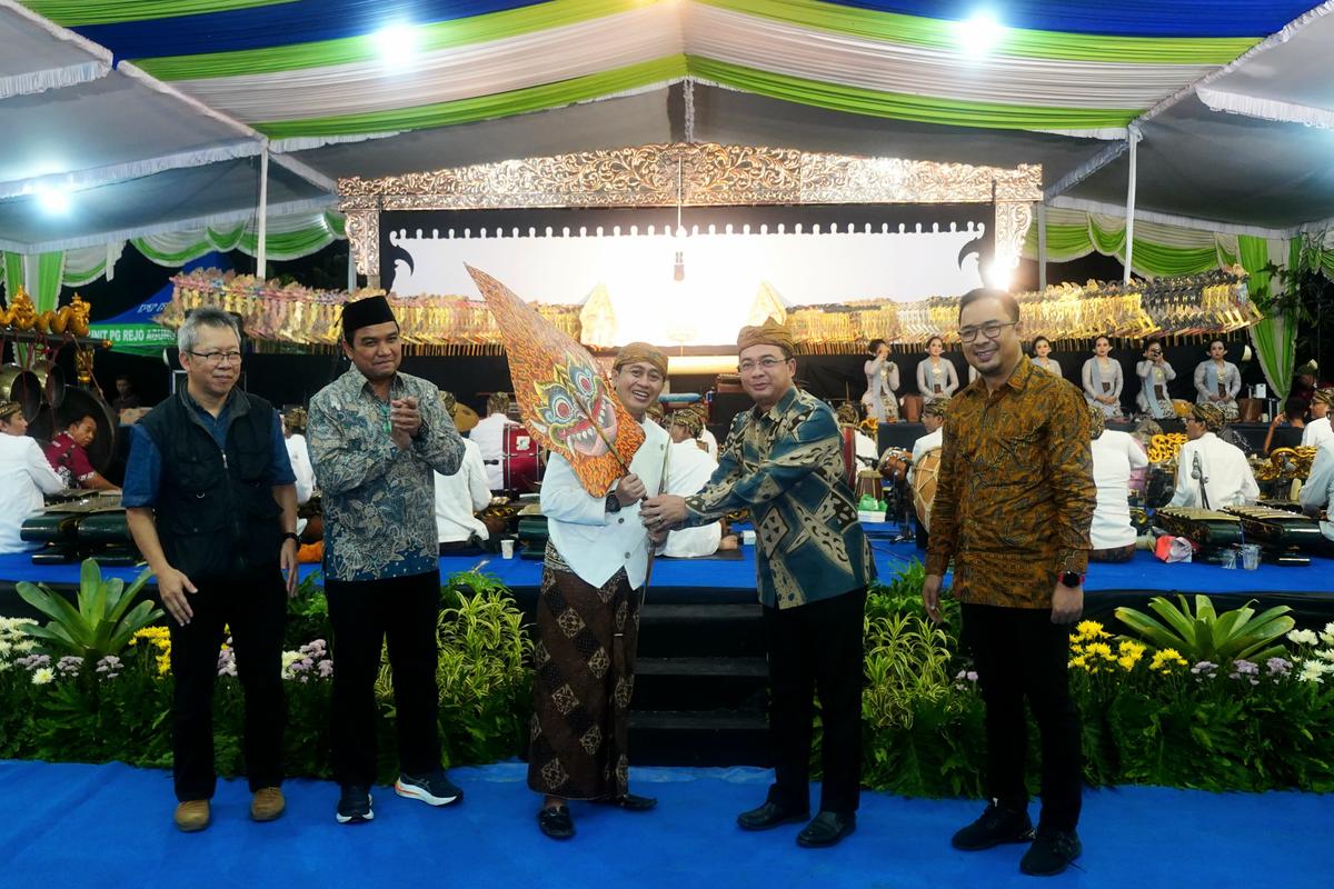 Foto 2 dari 11: Tasyakuran Tutup Giling, Pj. Wali Kota Apresiasi Pencapaian PG. Rejoagung Catat Hasil Terbaik Dalam 10 Tahun