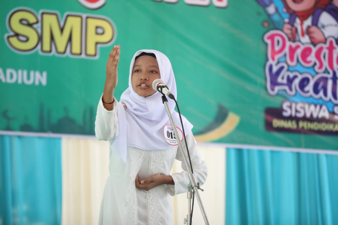 Foto 3 dari 11: Wadahi Potensi Religi Siswa, Dindik Kota Madiun Gelar Musabaqah Syarhil Qur'an