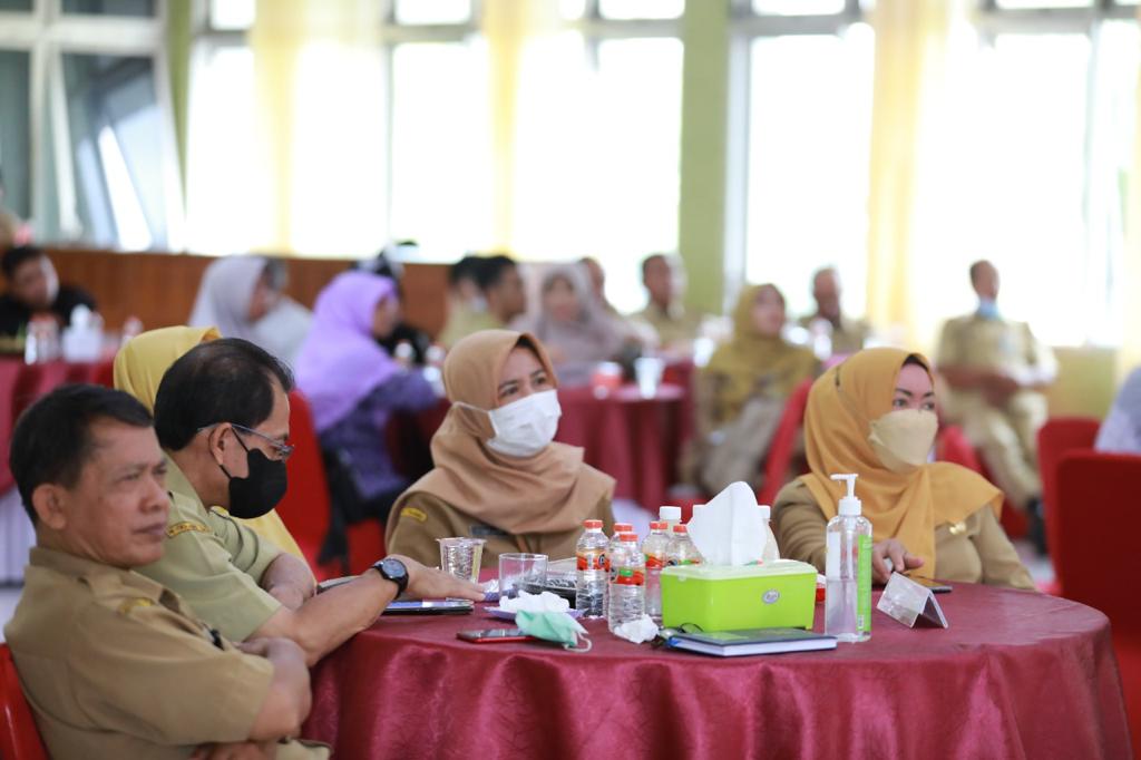 Foto 8 dari 10: Gelar Cangkrukan Bersama Seniman, Wali Kota Paparkan Potensi Panggung Kesenian
