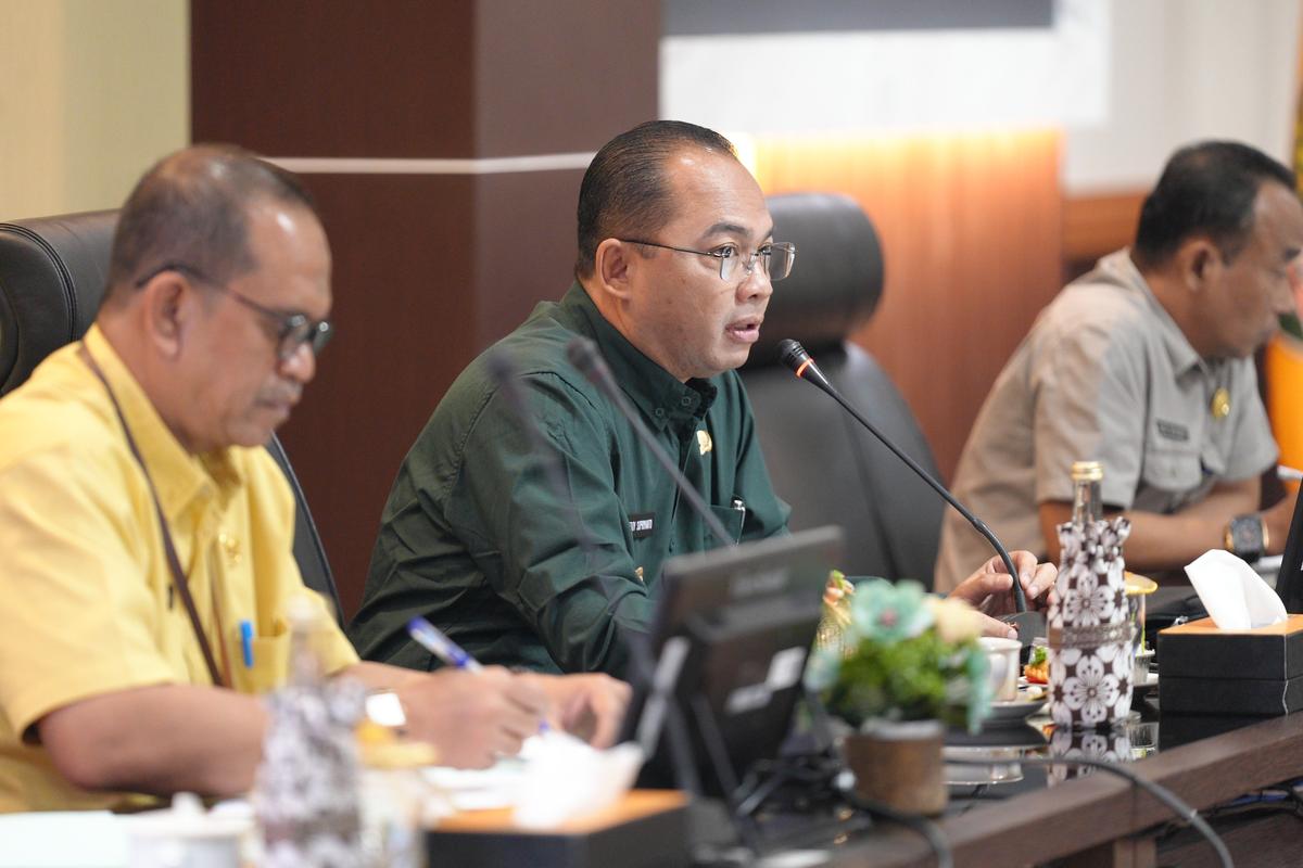 Foto 5 dari 8: Pimpin Rapat Dinas, Pj Wali Kota Pastikan Anggaran OPD Terserap Optimal