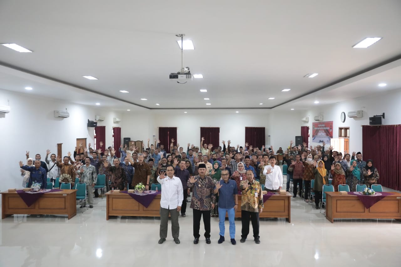 Foto 7 dari 9: Sarasehan Antisipasi Paham Radikalisme, Wali Kota: Paham Radikalisme Menyalahi Norma yang Ada