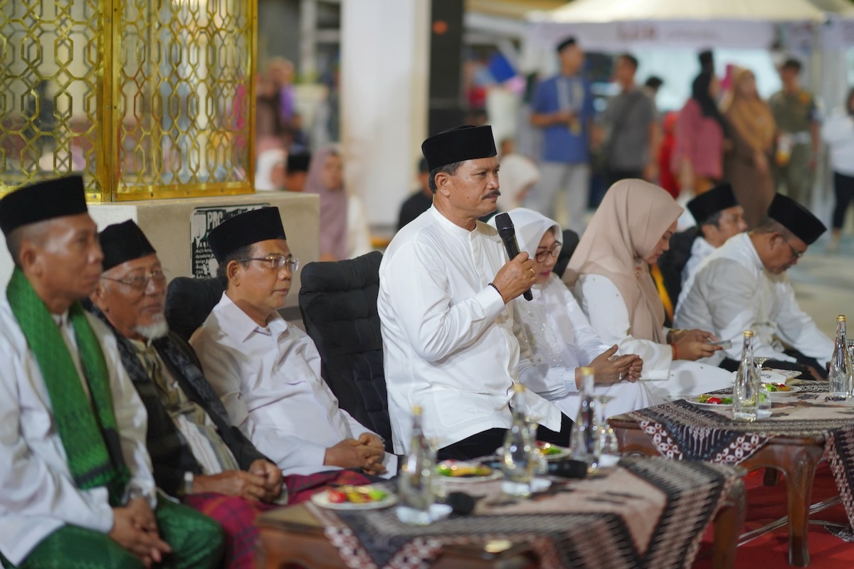 Foto 10 dari 11: Resmikan Ikon Dunia di Kawasan PSC dan PRC, Wali Kota Harap Jadi Magnet Baru Wisatawan
