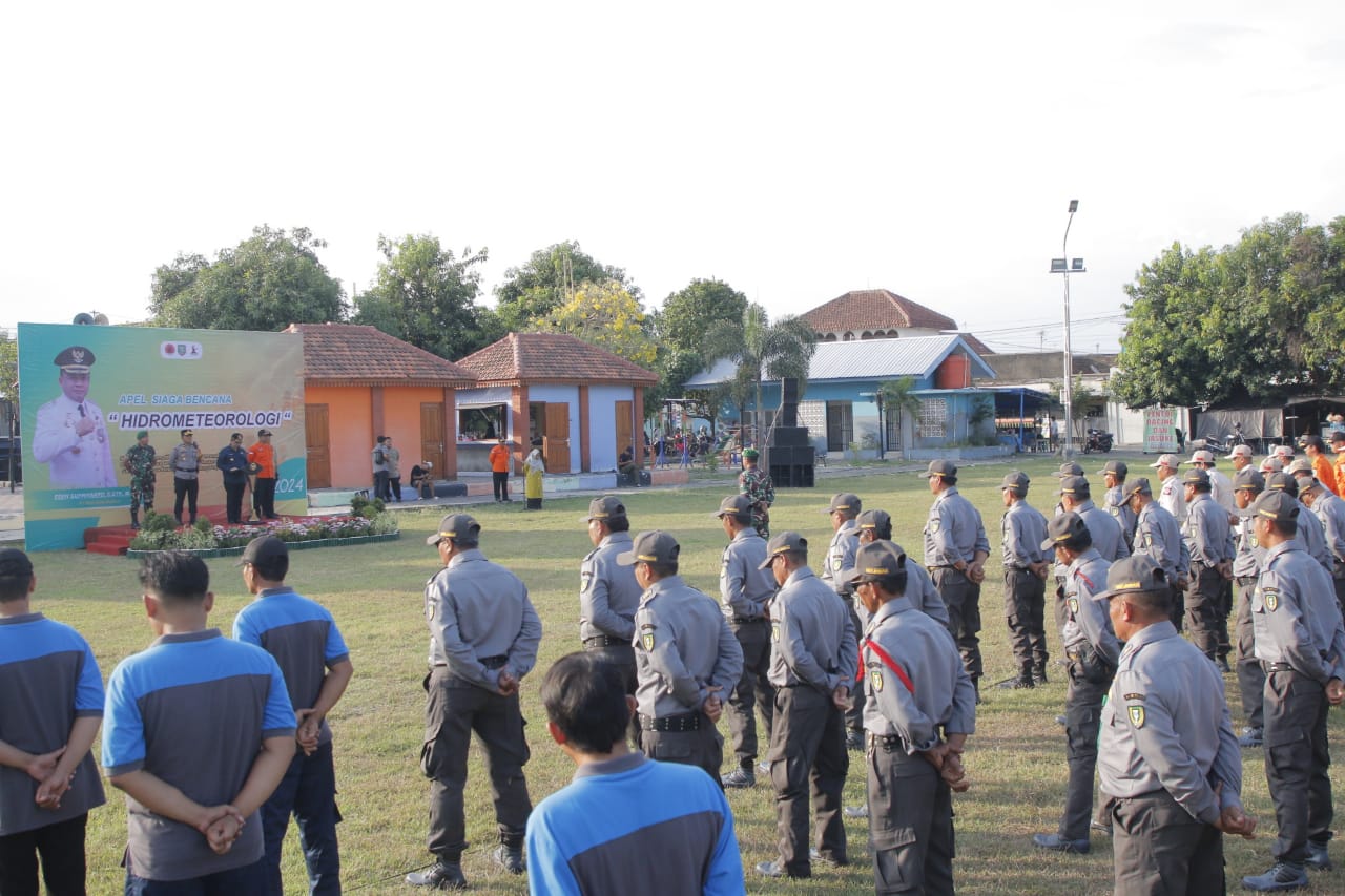 Foto 1 dari 12: Apel Siaga Bencana, Pj Wali Kota Imbau Tingkatkan Antisipasi