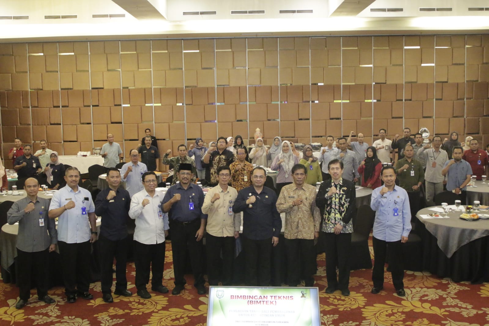 Foto 8 dari 8: Tutup Bimtek Pengadaan Tanah, Pj. Wali Kota Harap Pembangunan Terus Ditata