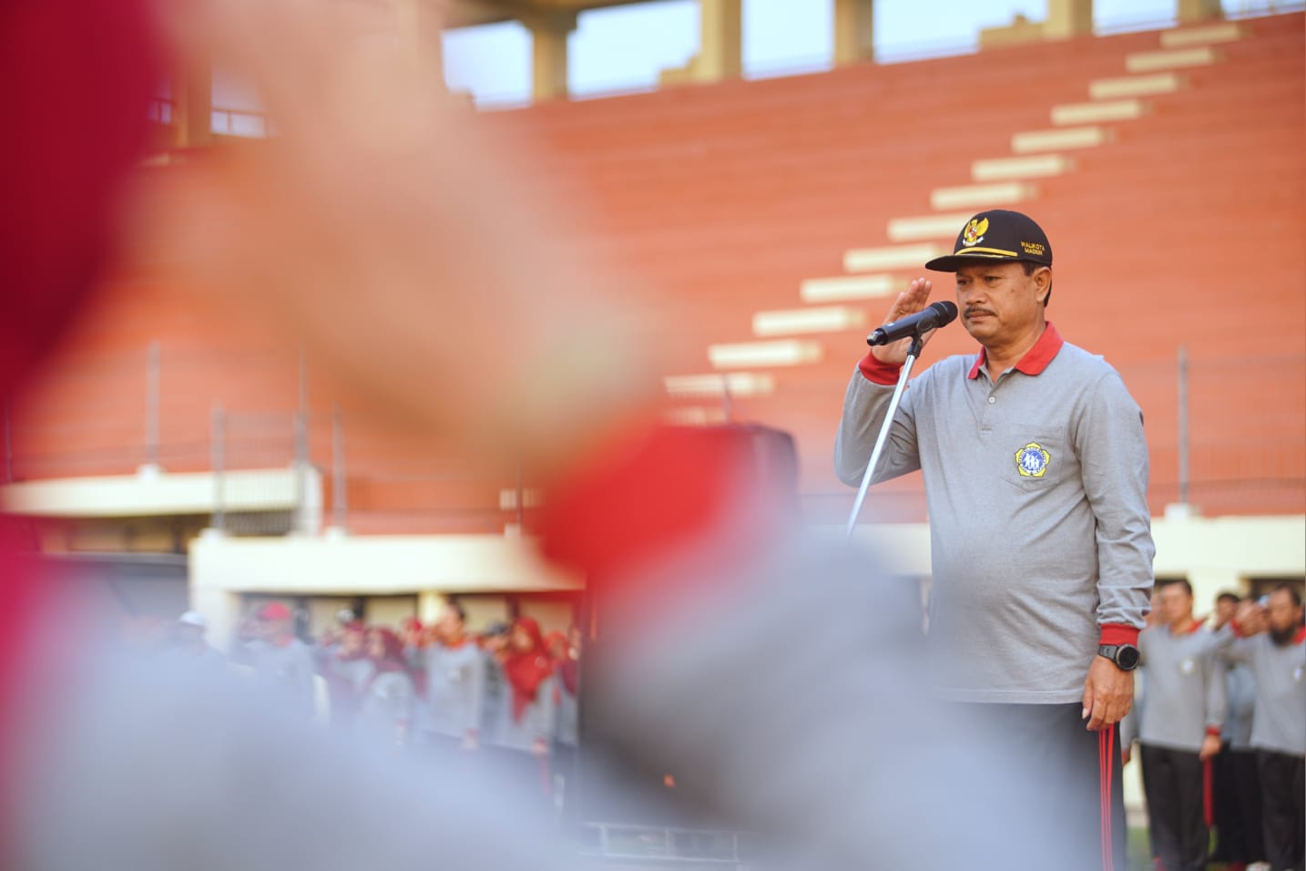 Foto 1 dari 4: Lanjut Usia Harus Tetap Bahagia Jadi Pesan Wali Kota Maidi Saat Buka Senam Lansia