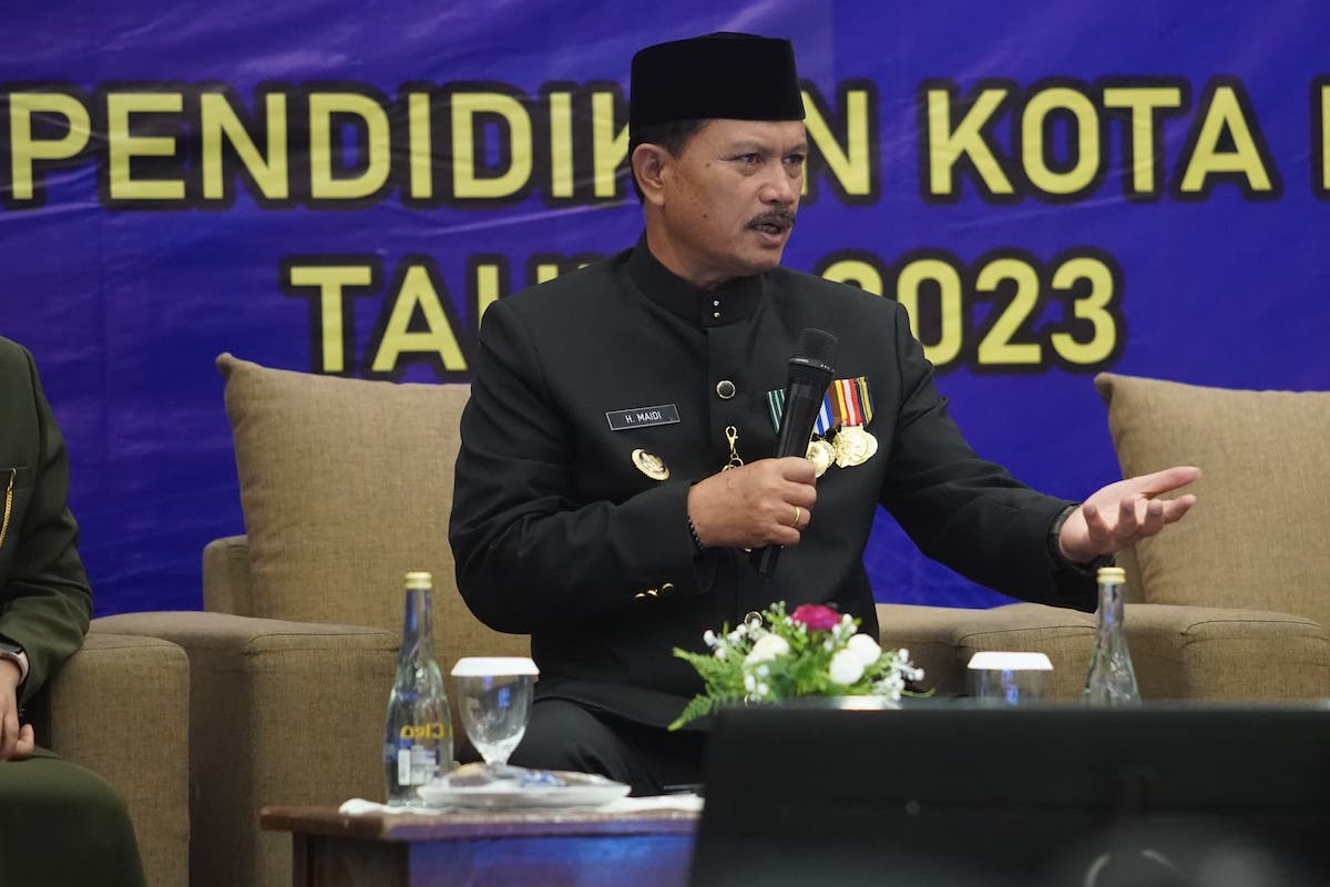 Foto 2 dari 9: Beri Arahan Guru PAUD, Wali Kota Ingat Usia PAUD Masa Keemasan, Harus Diberikan Kenangan yang Menyenangkan
