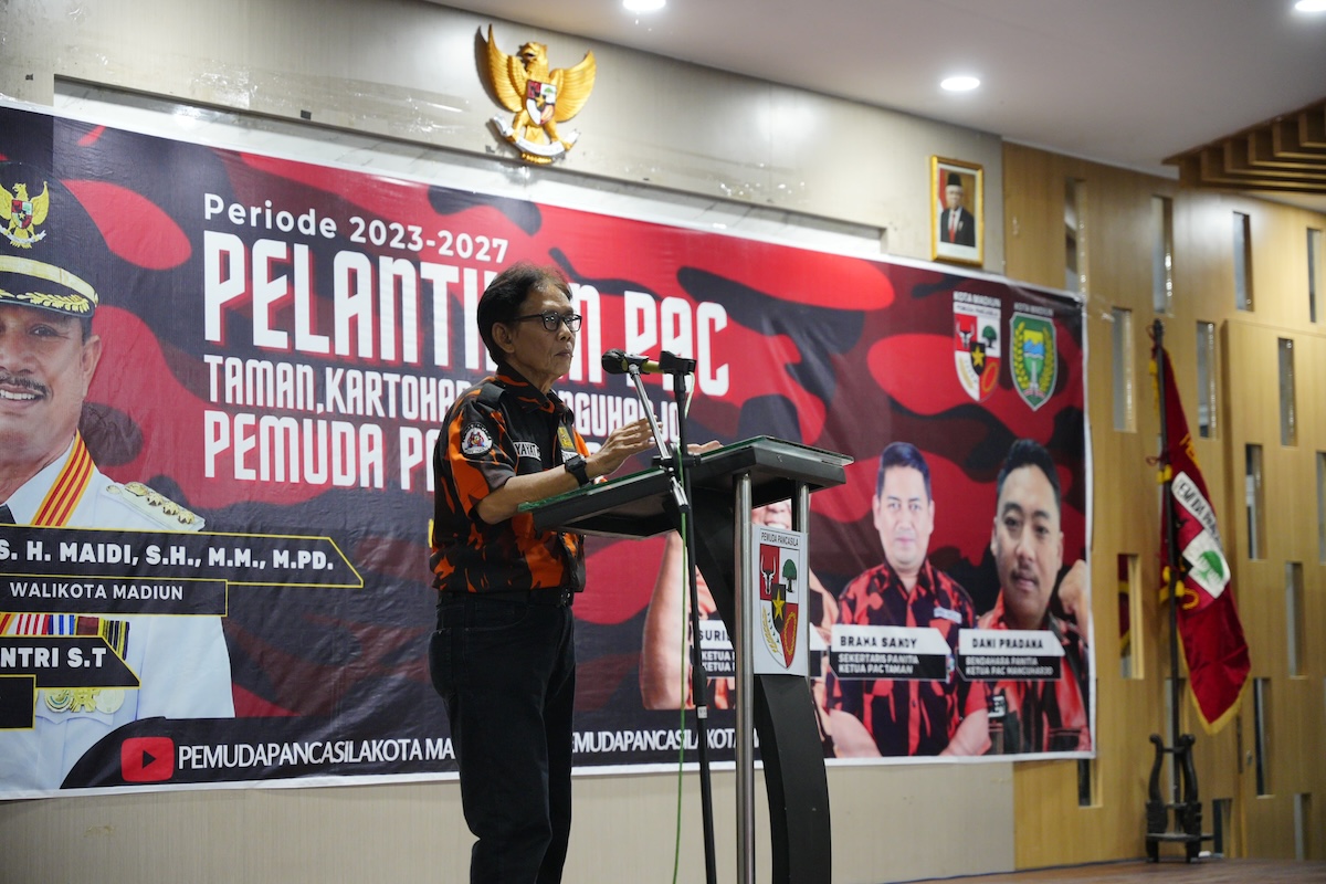 Foto 6 dari 8: Hadiri Pelantikan PAC Pemuda Pancasila, Wali Kota Harap Organisasi Semakin Solid
