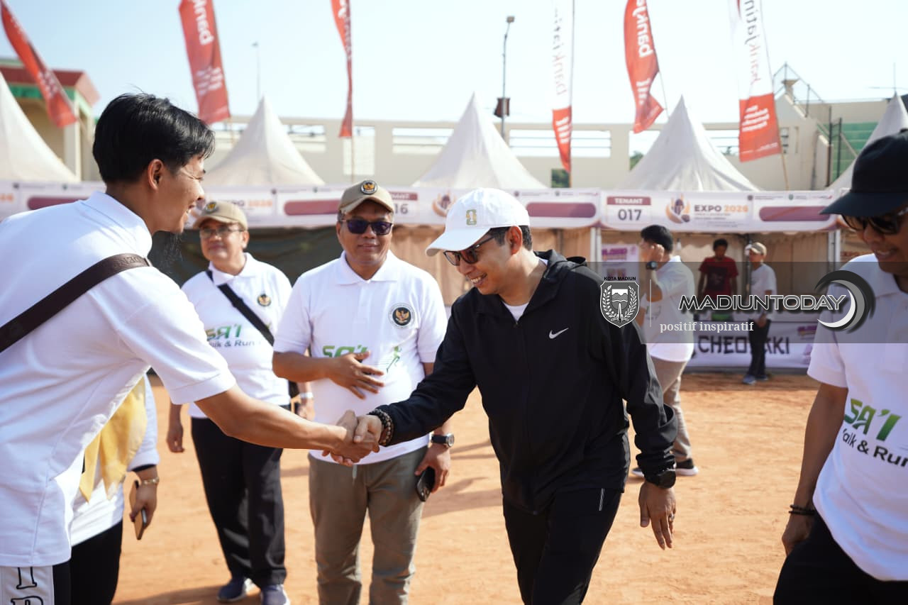 Foto 13 dari 19: EXPO UMKM dan Ekosistem Haji-Umrah Berakhir, Menhaj Sebut Transaksi di Tenant Capai Rp 5,7 Miliar