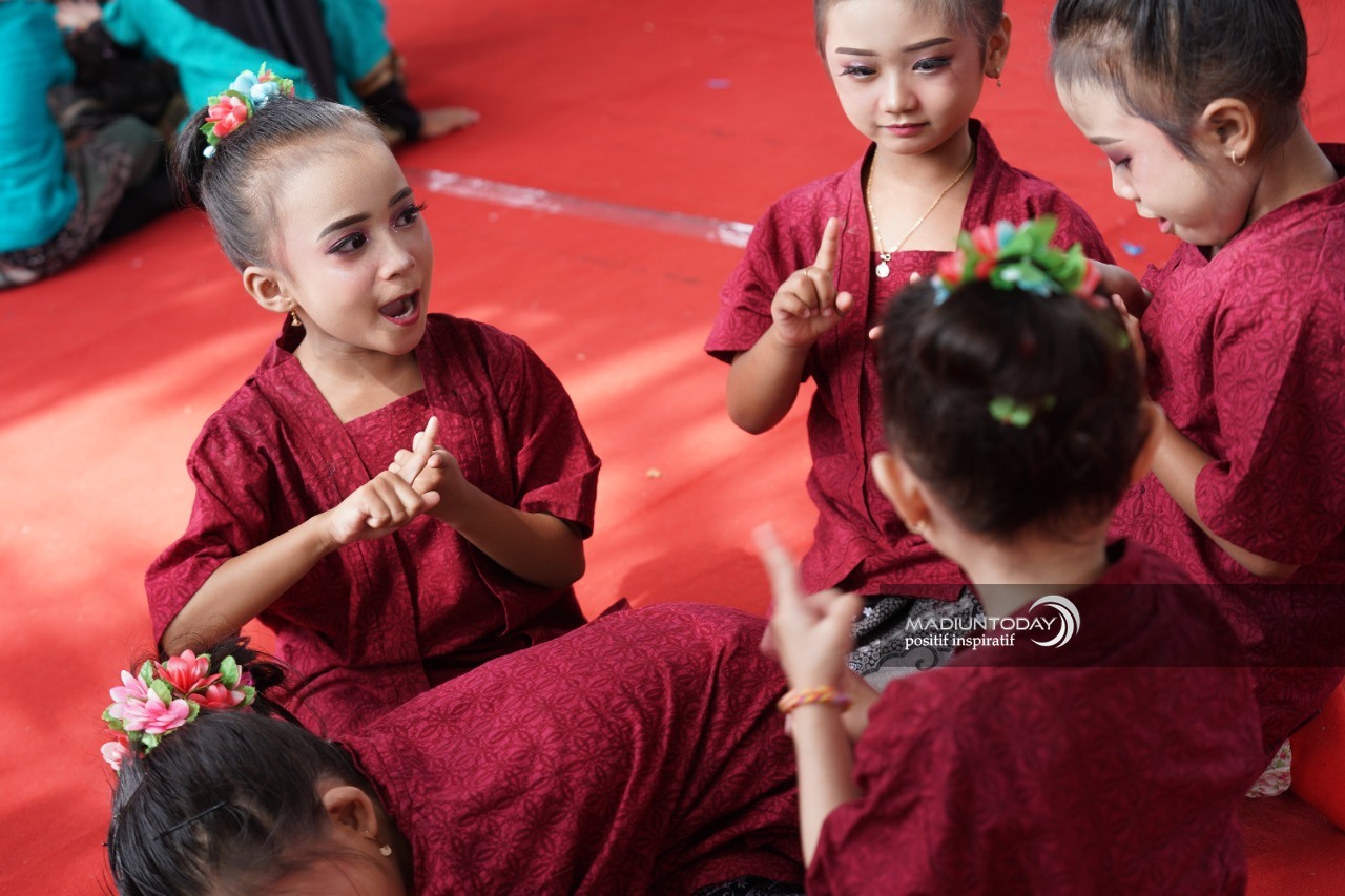 Foto 11 dari 11: Kembangkan Potensi, Ribuan Siswa Ikuti Gelar Kreativitas