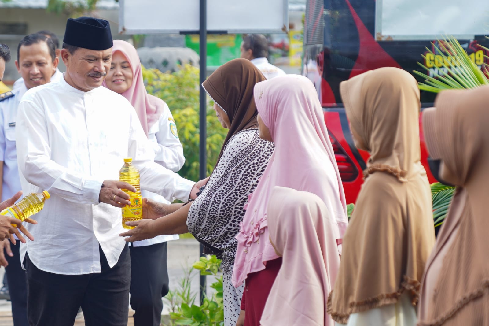 Foto 4 dari 5: Bertemu Warga Kelurahan Kanigoro dan Klegen, Wali Kota Sampaikan Program Kini dan Mendatang