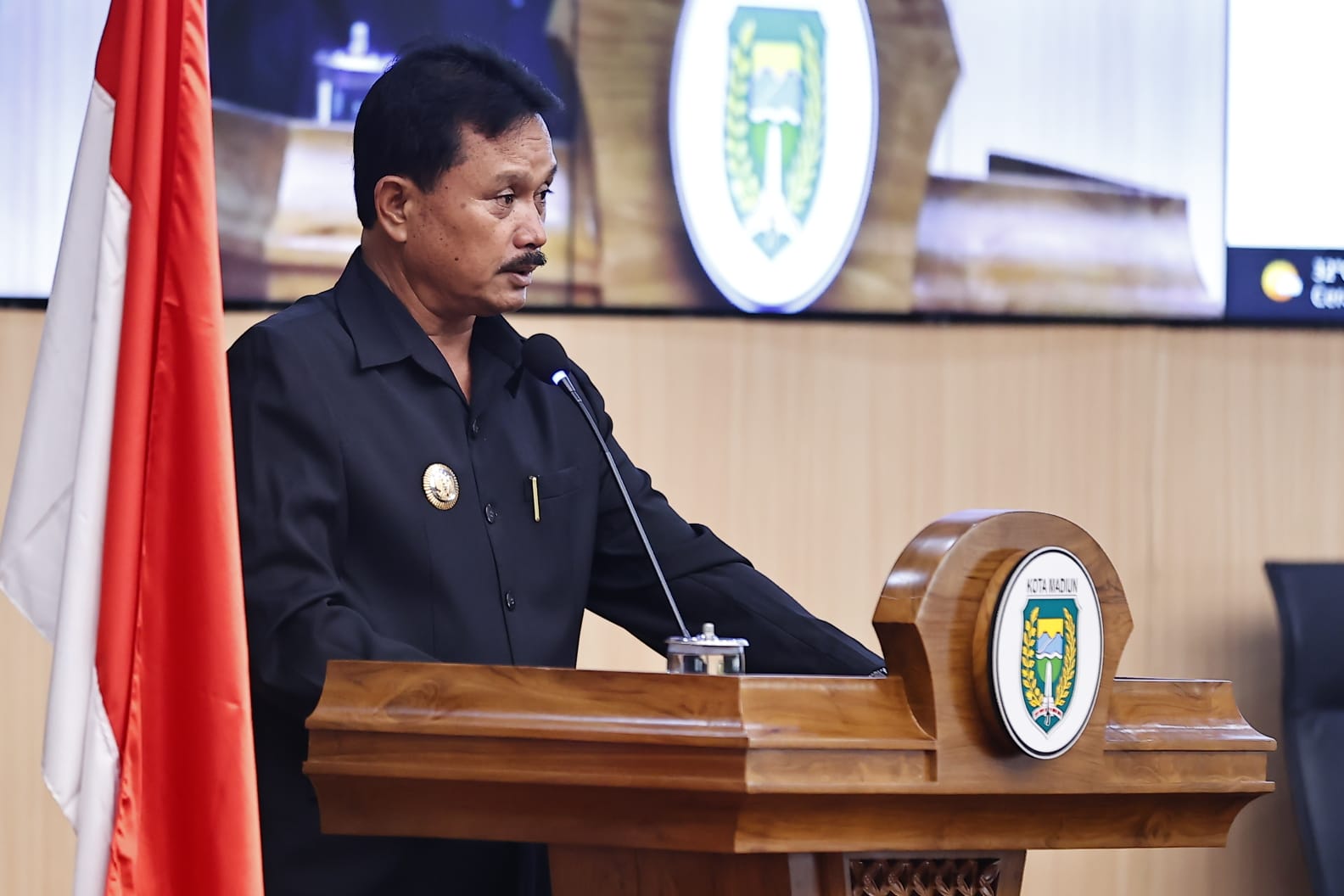 Foto 4 dari 8: Wali Kota Maidi Setujui Raperda Inisiatif DPRD Tentang Pelestarian Dan Pemajuan Kebudayaan Daerah
