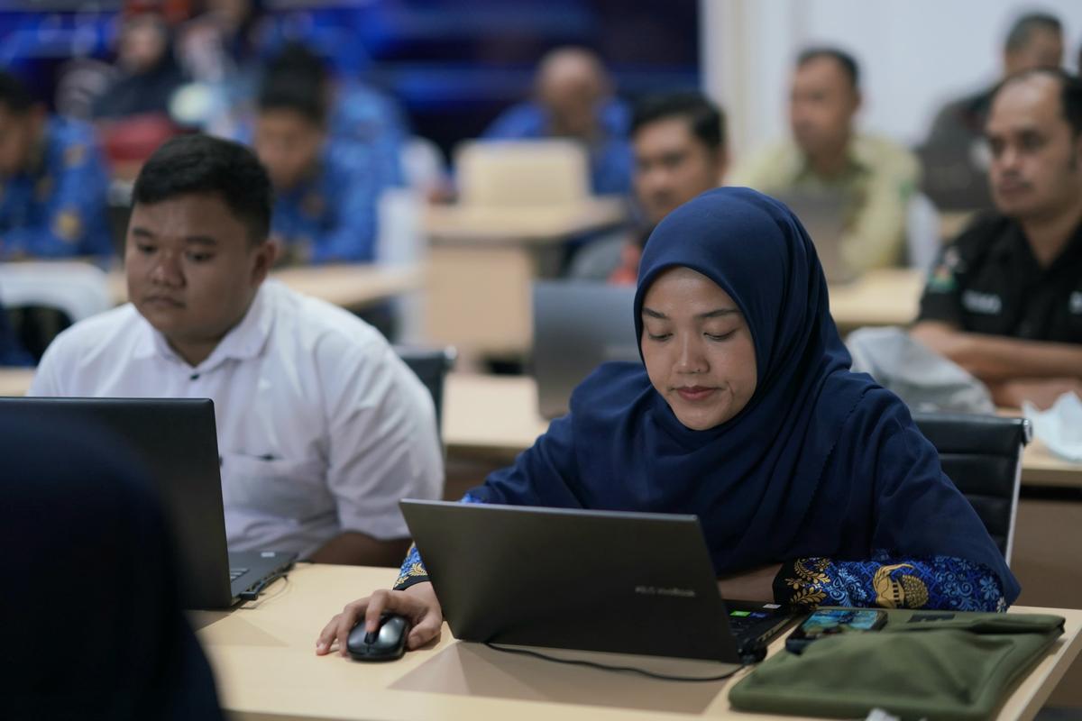Foto 5 dari 9: Optimalisasi SPBE Kota, Pemkot Gelar Bimtek Sistem Informasi Arsitektur SPBE V2