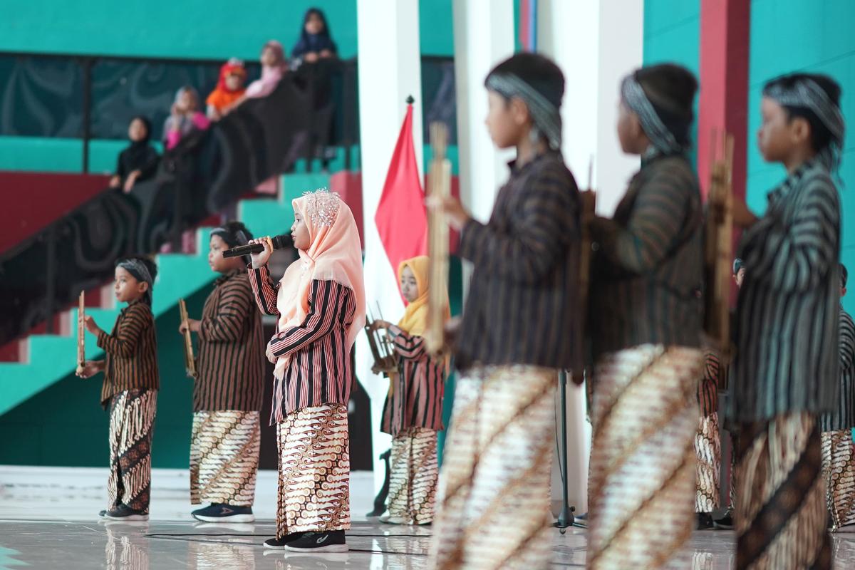 Foto 4 dari 9: Buka Event Skots Akbar, Wali Kota Ingatkan Pentingnya Peran Ayah Dalam Keluarga