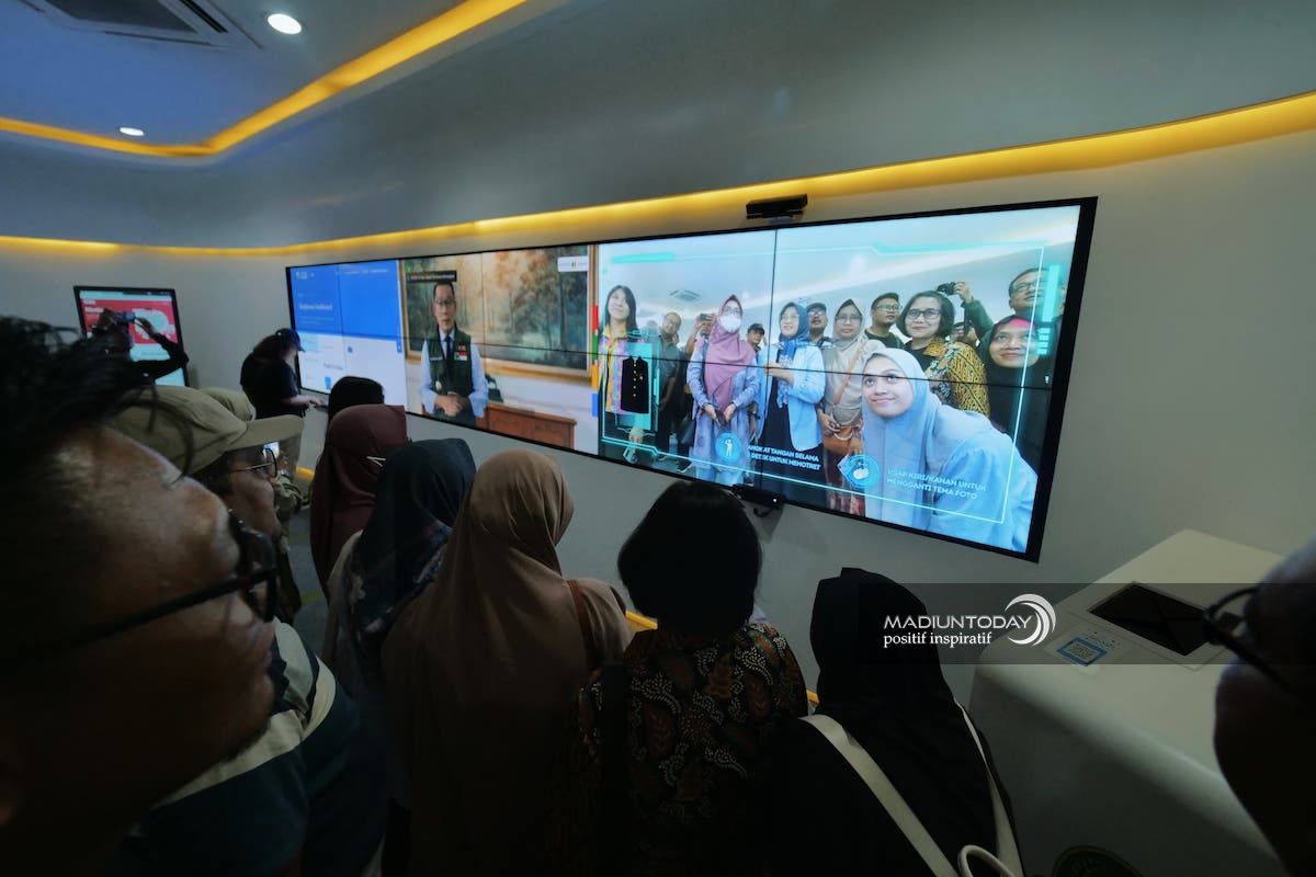 Foto 2 dari 9: Kembangkan Program Smart City, Pemkot Madiun Rencanakan Bangun Command Operation Center⁣