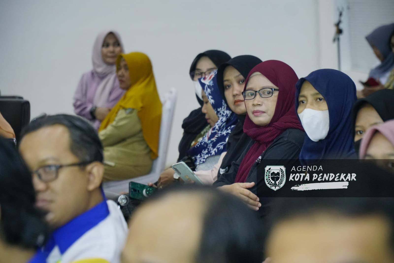 Foto 6 dari 17: Tingkatkan Peran Perempuan Dalam Ketahanan Keluarga, Diskominfo Gelar Sarasehan Bersama Ketua TP PKK Dan Influencer