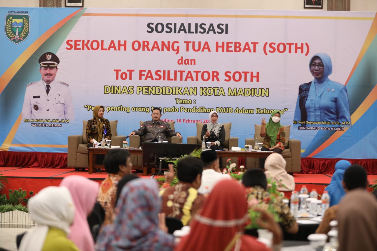 Foto 5 dari 9: Optimalkan Pendidikan Keluarga, Pemkot Sosialisasikan Sekolah Orang Tua Hebat