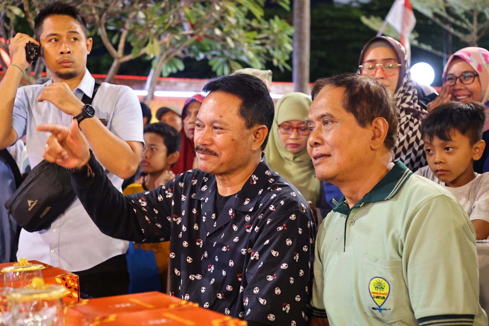 Foto 3 dari 9: Hadiri Muhtadin Exhibition SDN Muhammadiyah, Wali Kota Pesan Agar Bakat dan Hobi Anak Didukung