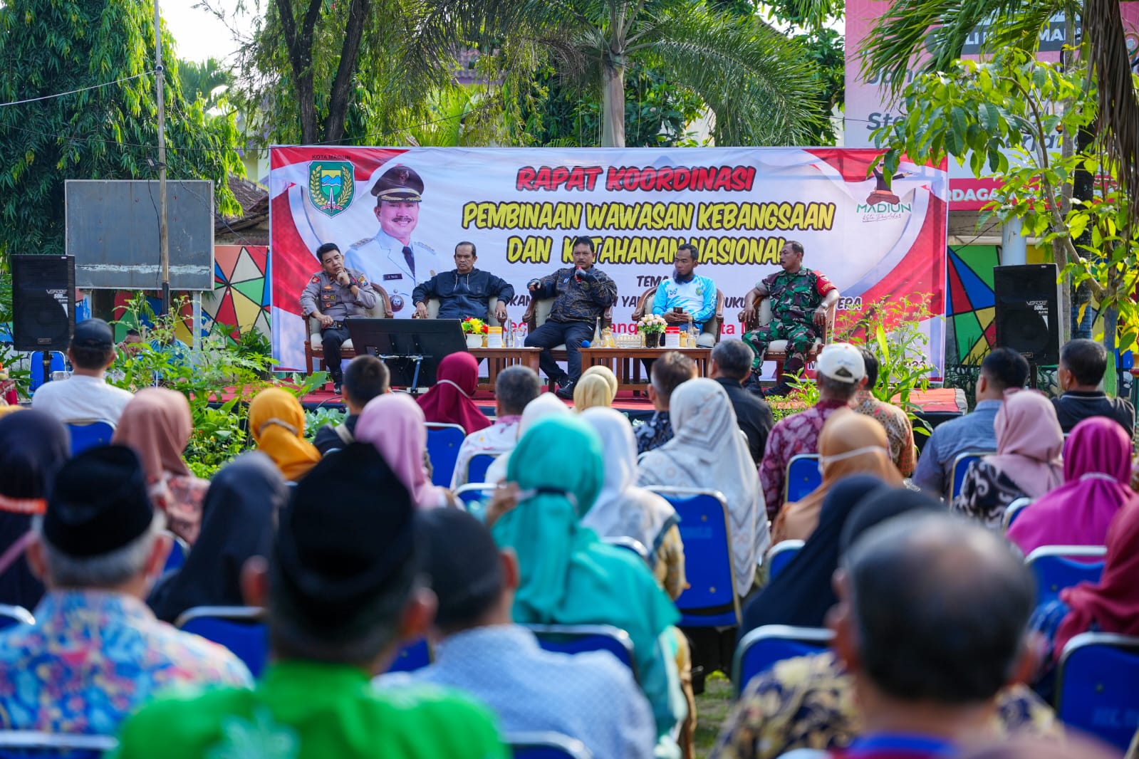 Foto utama berita: Hadiri Dialog Kebangsaan, Wali Kota Pesan Jaga Kerukunan
