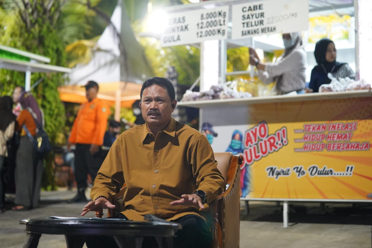 Foto 8 dari 8: Jadi Narasumber 'Gak Cumak Cangkrukan', Wali Kota Paparkan Strategi Penanganan Inflasi