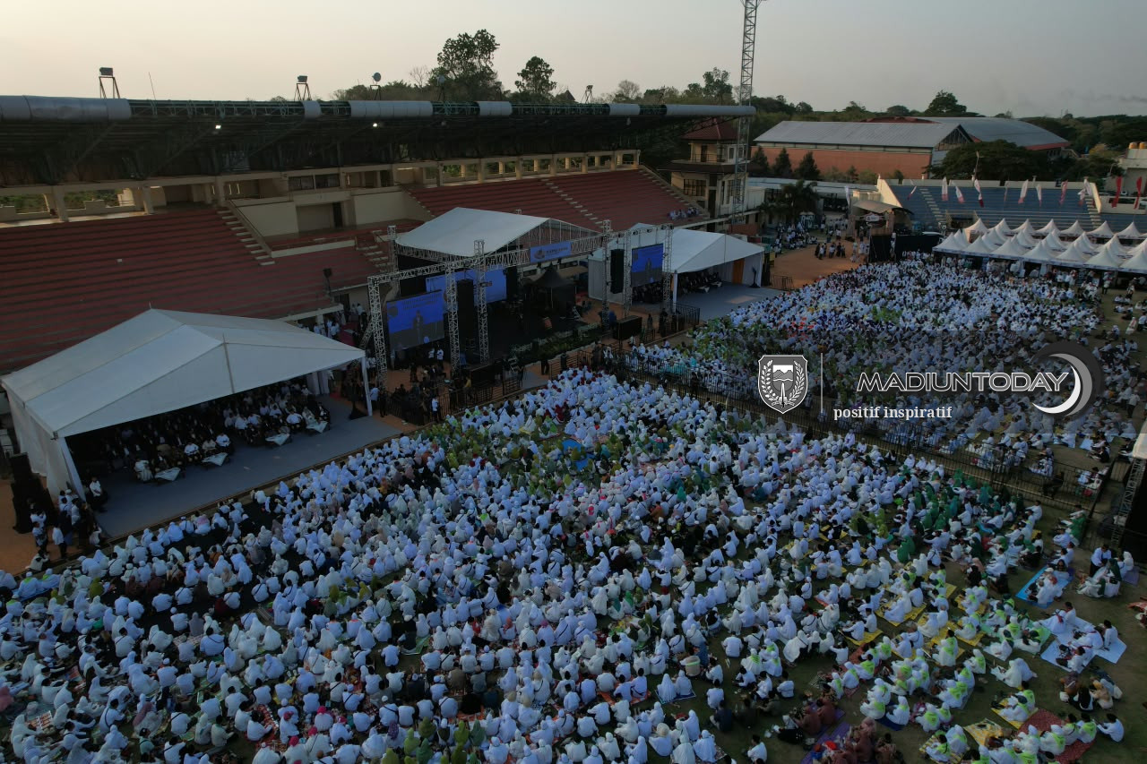 Foto 19 dari 20: Kota Madiun Ukir Sejarah, Jadi Tuan Rumah Giat Perdana EXPO UMKM dan Ekosistem Haji-Umrah