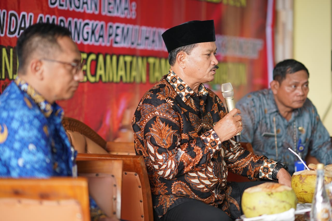 Foto 2 dari 10: Gelar Pertemuan Dengan Tokoh Masyarakat Di Banjarejo, Wali Kota Ajak Warga Sampaikan Usulan Pembangunan