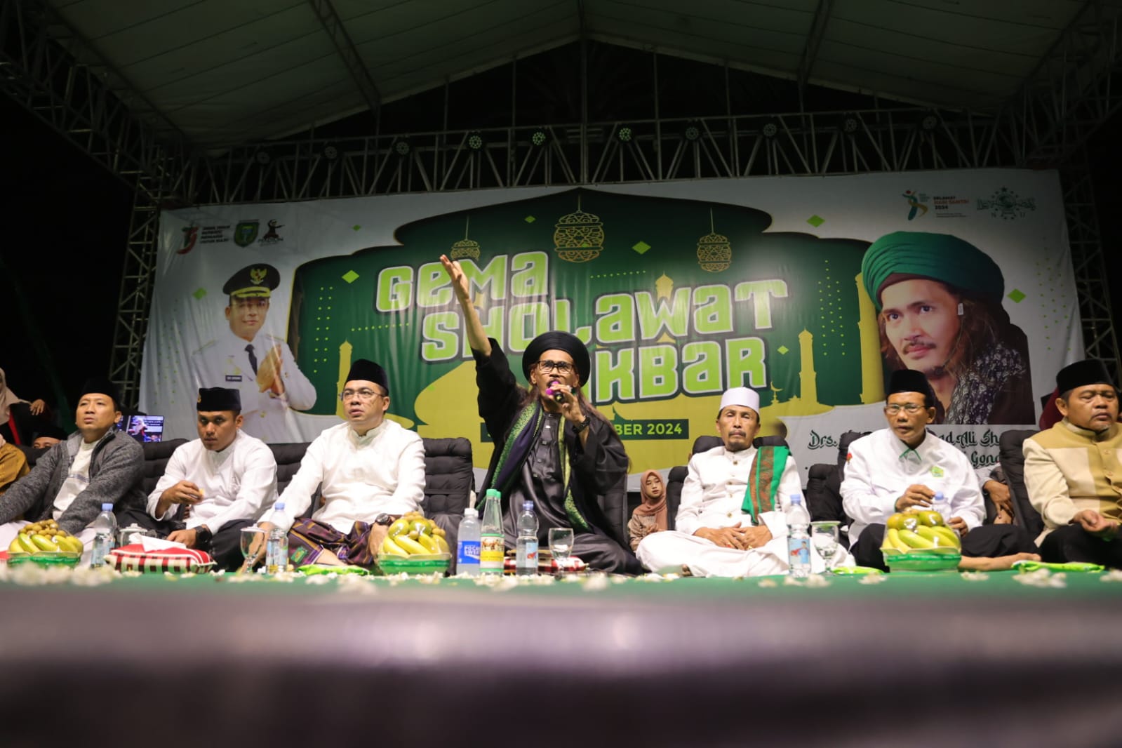 Foto 3 dari 19: Agungkan Nabi Muhammad Dalam Madiun Bersholawat